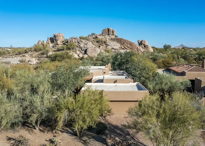 Boulders Serenity Southwest Charm Views Hot Tub Holiday home Cave Creek