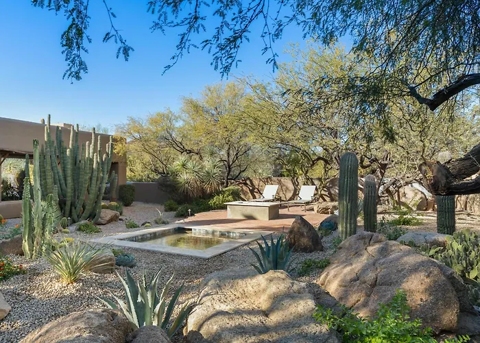 Holiday home Boulders Serenity Southwest Charm Views Hot Tub Cave Creek